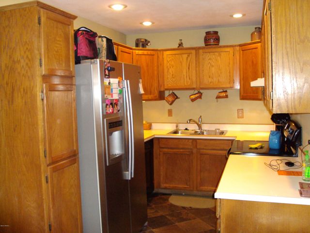 8709 N SHADOW Lane, Peoria, AZ 85345