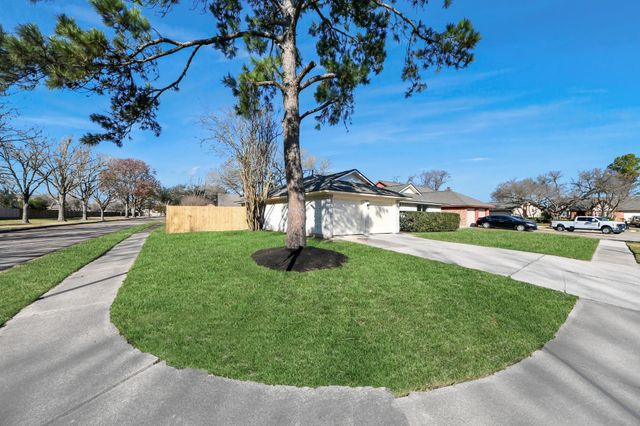 11403 Toucan Lane, Houston, TX 77067