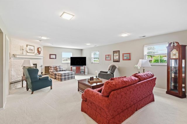 2874 Ashlar Drive, Springfield, OH 45503