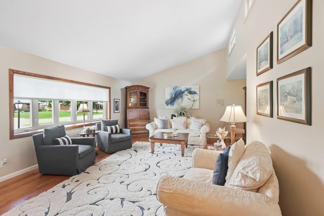 2874 Ashlar Drive, Springfield, OH 45503