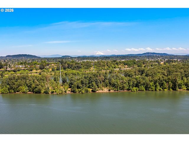 3570 S RIVER Pkwy 1303, Portland, OR 97239