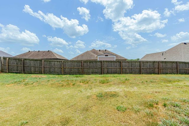 5607 HUMMINGBIRD Lane, Jacksonville, AR 72076