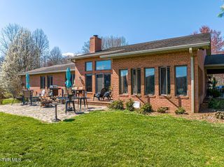 23300 Wycoff Drive, Abingdon, VA 24211