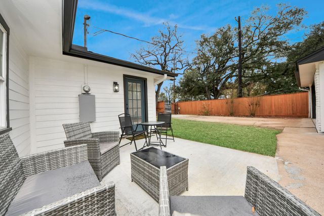 10003 Briarwild Lane, Houston, TX 77080