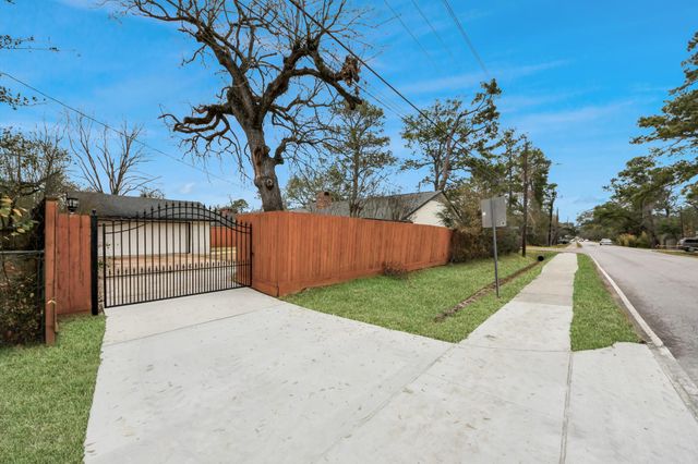 10003 Briarwild Lane, Houston, TX 77080