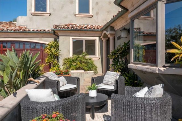 1445 Catalina, Seal Beach, CA 90740