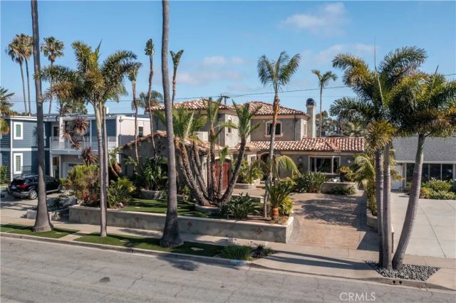 1445 Catalina, Seal Beach, CA 90740