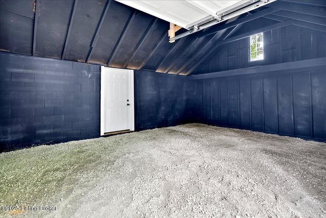 3121 W Magnolia Ave, Louisville, KY 40211