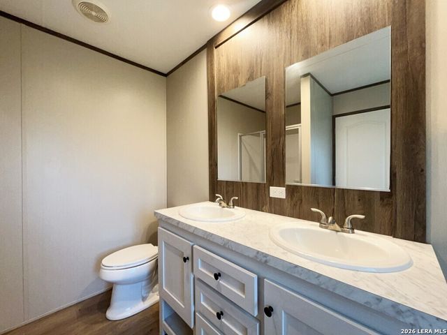 4426 SOUTHERN TRL, Von Ormy, TX 78073
