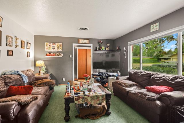 3414 Bardick Road, Anderson, CA 96007