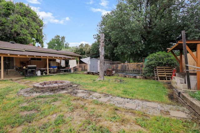 3414 Bardick Road, Anderson, CA 96007