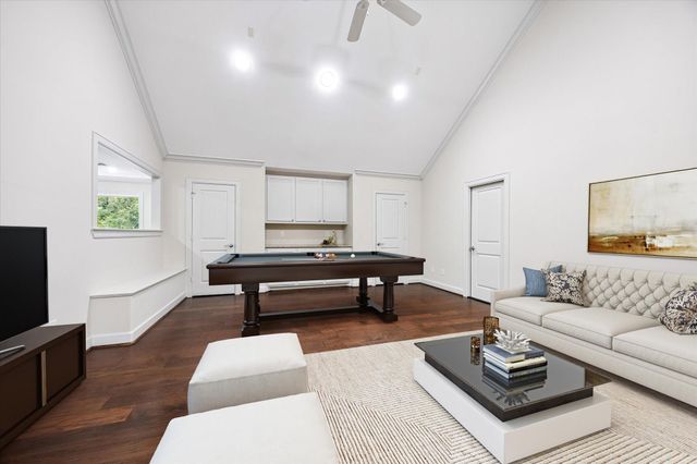 1717 Creek Drive, Houston, TX 77055