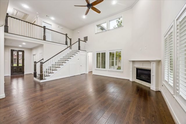1717 Creek Drive, Houston, TX 77055