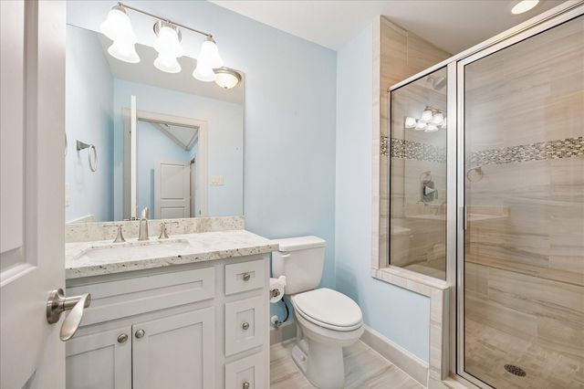 1717 Creek Drive, Houston, TX 77055