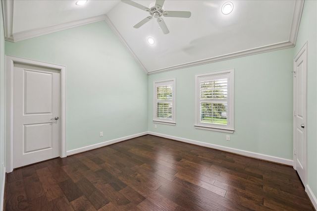 1717 Creek Drive, Houston, TX 77055