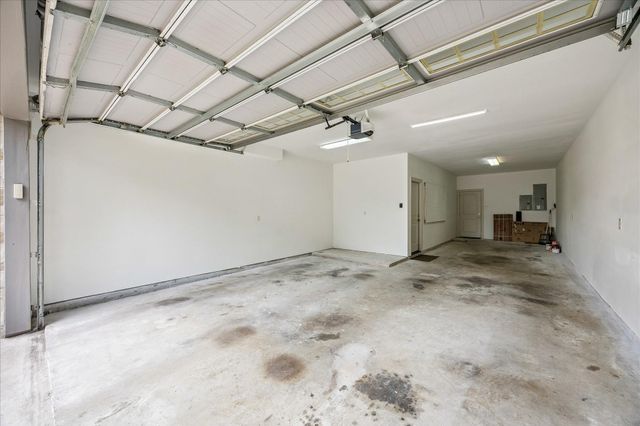 1717 Creek Drive, Houston, TX 77055