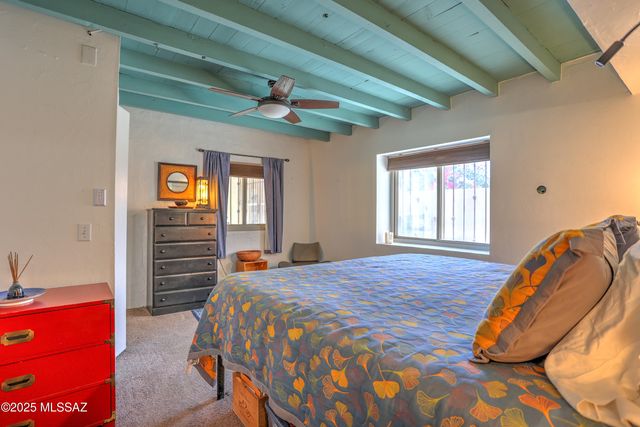 2631 E Prince Road, Tucson, AZ 85716