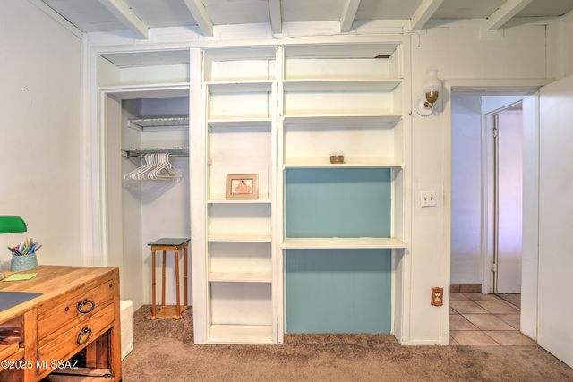 2631 E Prince Road, Tucson, AZ 85716