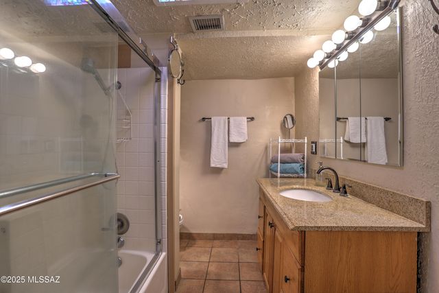 2631 E Prince Road, Tucson, AZ 85716