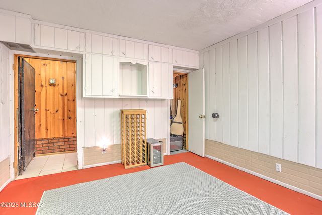 2631 E Prince Road, Tucson, AZ 85716