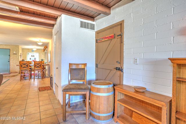 2631 E Prince Road, Tucson, AZ 85716