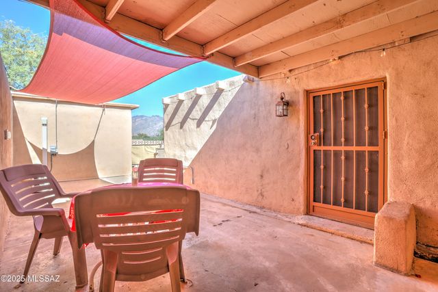 2631 E Prince Road, Tucson, AZ 85716