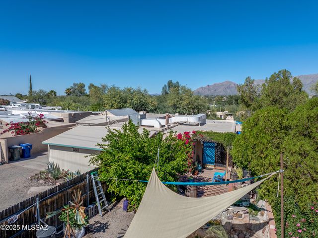 2631 E Prince Road, Tucson, AZ 85716