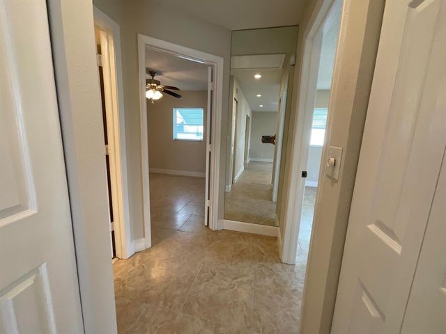 2016 SW 16th Avenue, Boynton Beach, FL 33426