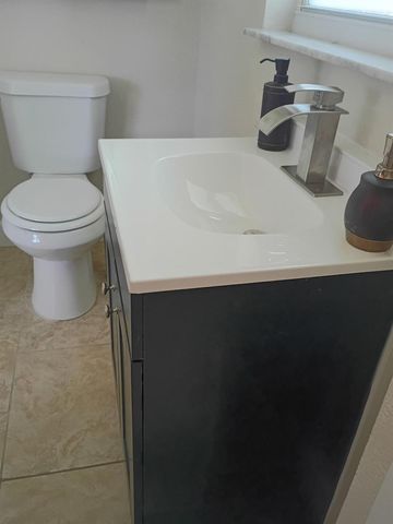 2016 SW 16th Avenue, Boynton Beach, FL 33426