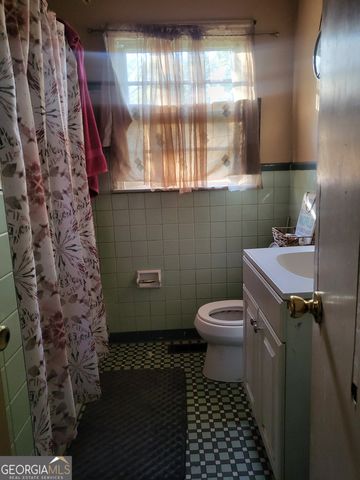 2026 Melrose Drive, Albany, GA 31707