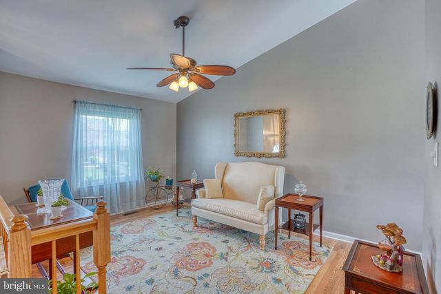 320 CHATTAHOOCHEE DR, Bear, DE 19701