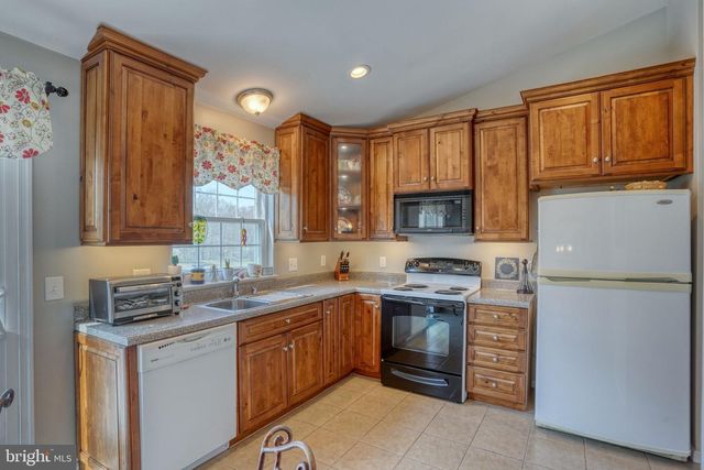 320 CHATTAHOOCHEE DR, Bear, DE 19701