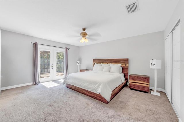 3304 MORAN ROAD, Tampa, FL 33618