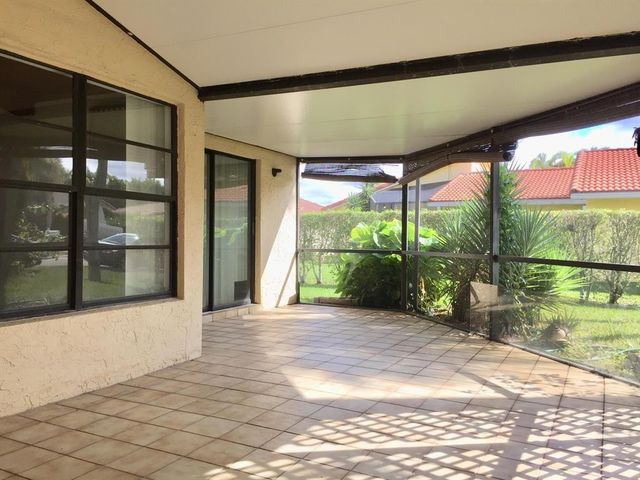 414 NW 47th Terrace, Deerfield Beach, FL 33442