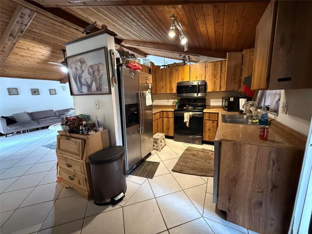 414 NW 47th Terrace, Deerfield Beach, FL 33442