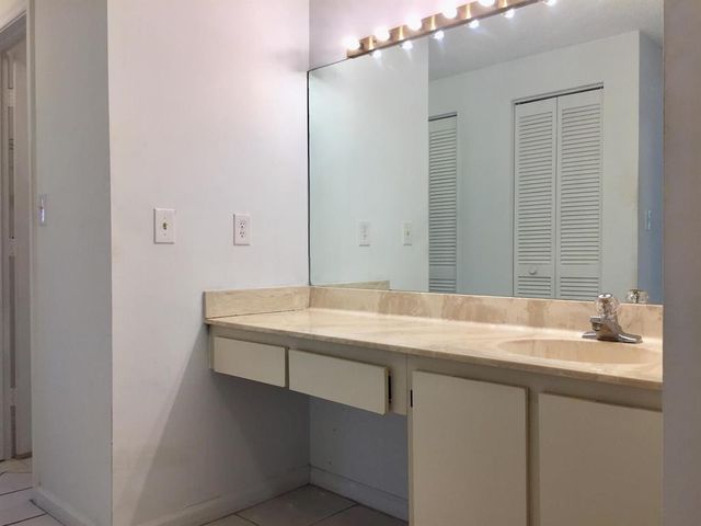 414 NW 47th Terrace, Deerfield Beach, FL 33442