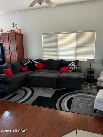 9081 E Sholefield Springs Place, Vail, AZ 85641