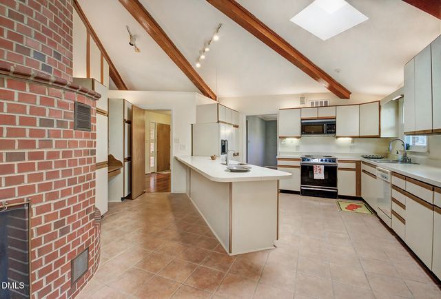 5111 Tudor Place, Durham, NC 27713