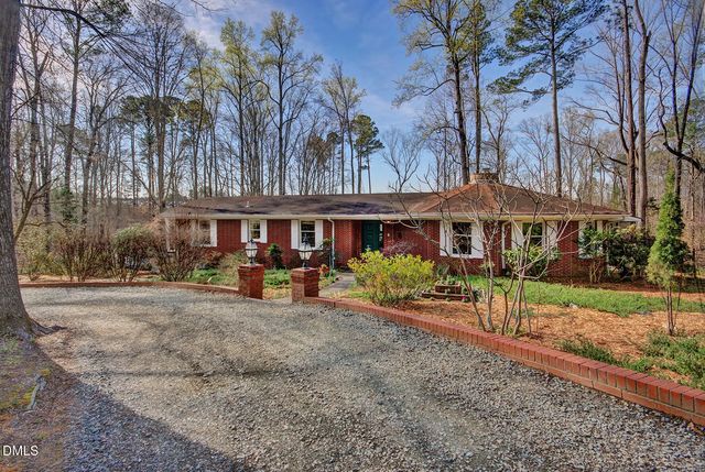 5111 Tudor Place, Durham, NC 27713