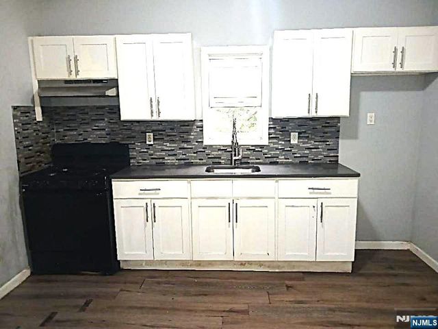 362 Chadwick, Newark, NJ 07112