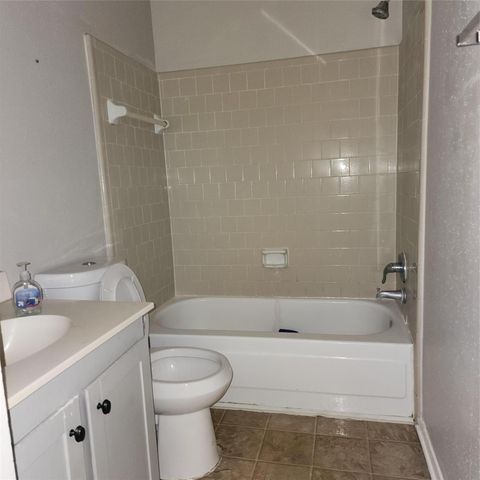 6938 Foxbrook Drive, Humble, TX 77338