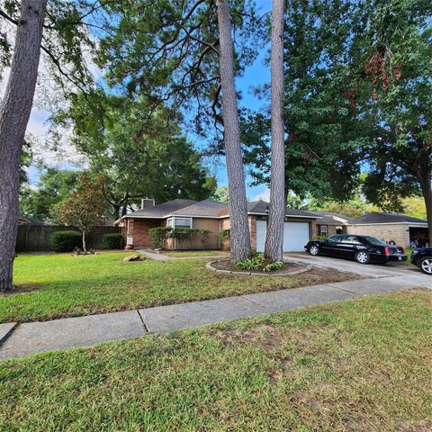 6938 Foxbrook Drive, Humble, TX 77338