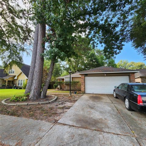 6938 Foxbrook Drive, Humble, TX 77338