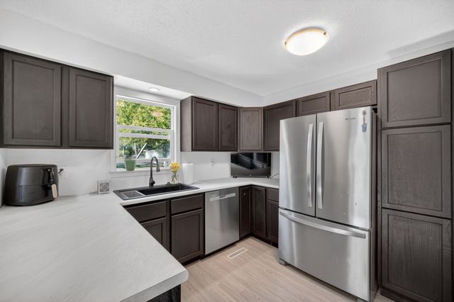 1112 Johnson Street, Des Moines, IA 50315