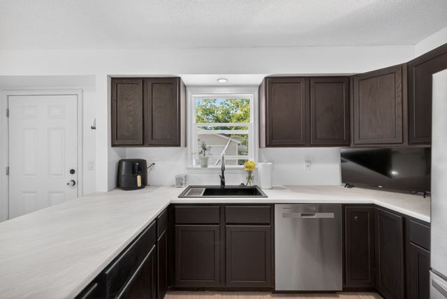 1112 Johnson Street, Des Moines, IA 50315