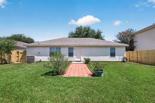 16200 Sun View Lane, Conroe, TX 77302