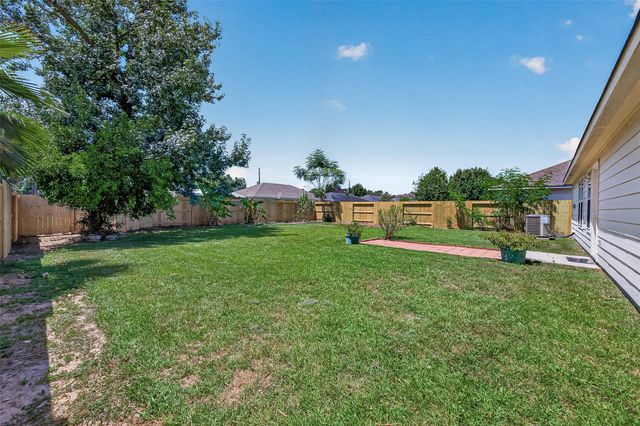 16200 Sun View Lane, Conroe, TX 77302