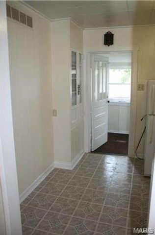 2101 N 4th Street, St Charles, MO 63301