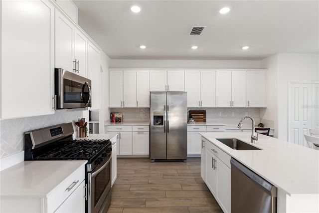 5221 BLUE CRUSH STREET, Bradenton, FL 34211