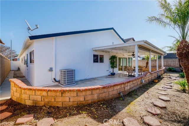 11665 Mindanao Street, Cypress, CA 92630